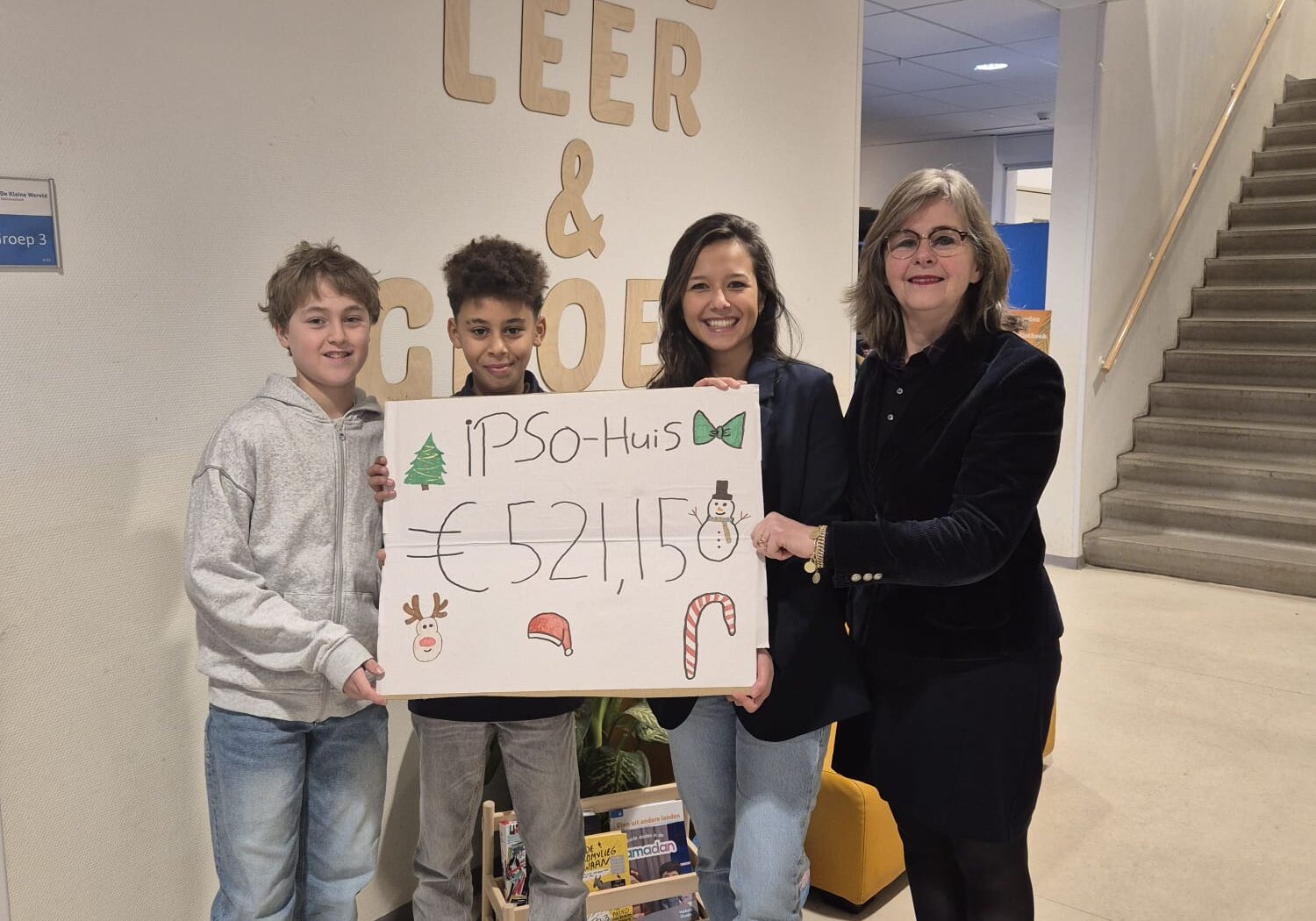 Cheque overhandiging