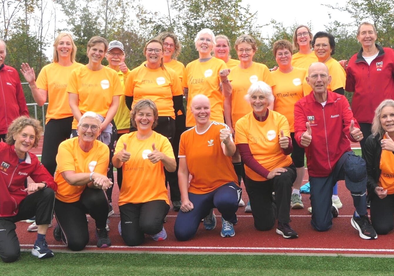 PHOTO-2025-10-20-09-54-31 AV Daventria 1906 LoveLife Run